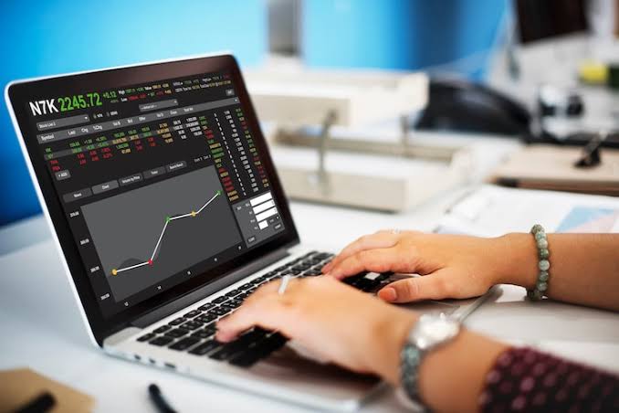 PMW Connect hilft Tradern, sich in Märkten mit Walen und automatisierten Bots zurechtzufinden